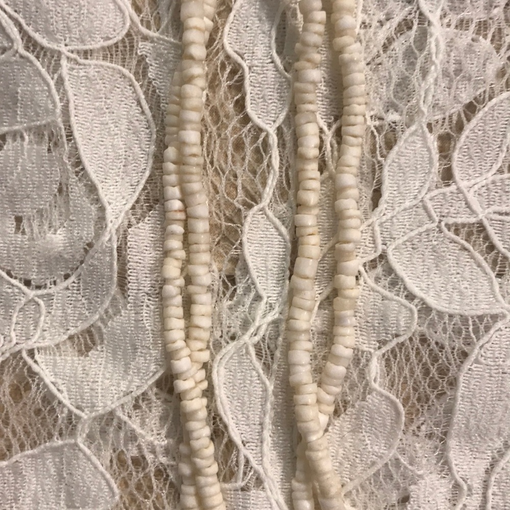 Shell necklace - Picture 6 of 7